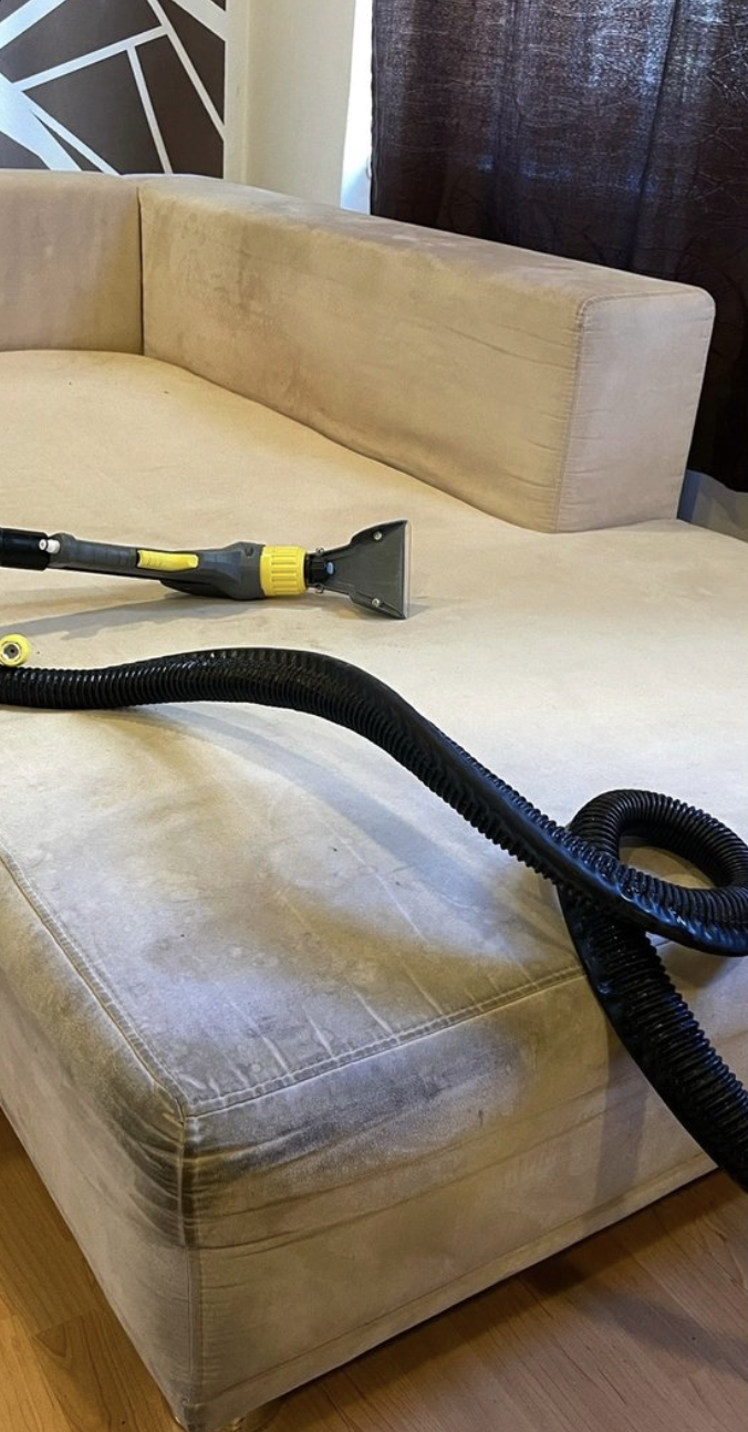 nettoyage-canapé-photo-avant-après-Angers